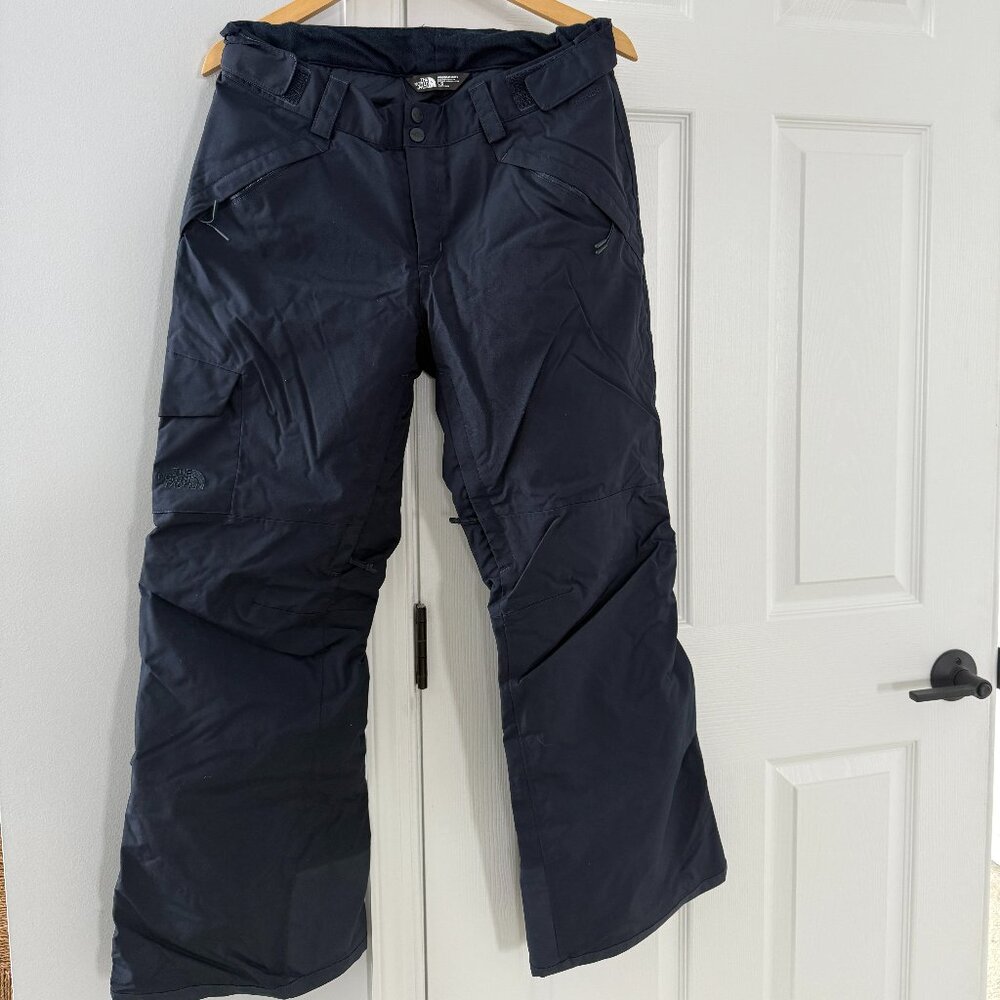 North Face: Women’s Freedom Insulated Snow Pants/Ski Pants/Snowboard Pants - L